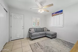 2412 W Marlette Ave, Phoenix, AZ 85015 - Photo 17