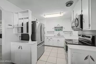 2412 W Marlette Avenue, Phoenix, AZ 85015 - Photo 9