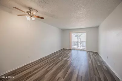 2826 E Monte Cristo Avenue #203, Phoenix, AZ 85032 - Photo 3