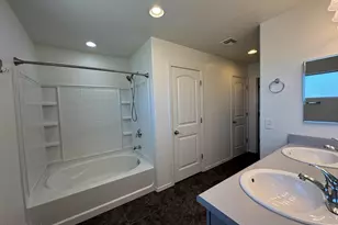 5244 Encanto Dr, Sierra Vista, AZ 85635 - Photo 15
