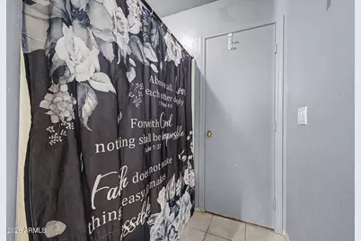 6637 S 18th Drive, Phoenix, AZ 85041 - Photo 25
