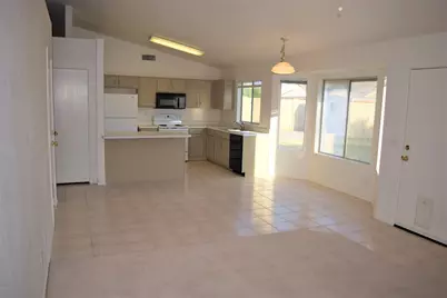 13323 E Butler Street, Chandler, AZ 85225 - Photo 9