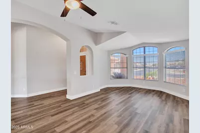 2421 N 123rd Avenue, Avondale, AZ 85392 - Photo 11