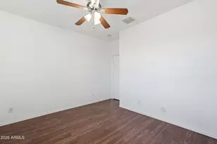 6827 N 71st Dr, Glendale, AZ 85303 - Photo 25