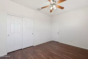 6827 N 71st Dr, Glendale, AZ 85303 - Photo 27