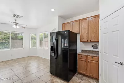 6827 N 71st Drive, Glendale, AZ 85303 - Photo 15