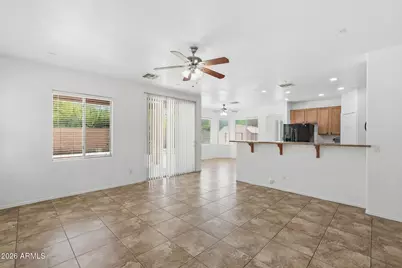 6827 N 71st Drive, Glendale, AZ 85303 - Photo 9