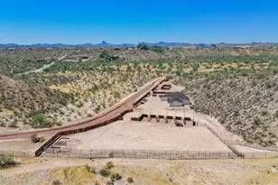 18676 W Roper Rd, Wickenburg, AZ 85390 - Photo 11