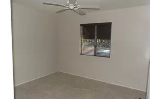 2705 E Cactus Rd, Phoenix, AZ 85032 - Photo 19