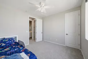 2296 E Canary Dr, Gilbert, AZ 85297 - Photo 33