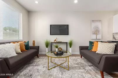 1642 E Monte Vista Road #Unit 2, Phoenix, AZ 85006 - Photo 3
