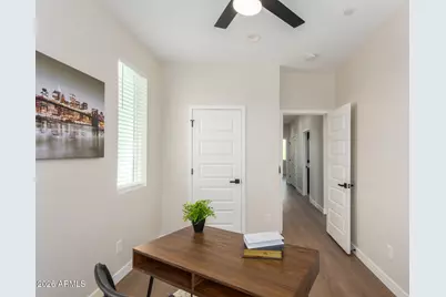 1642 E Monte Vista Road #Unit 2, Phoenix, AZ 85006 - Photo 17