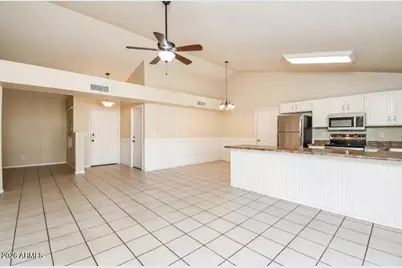 128 W Indigo Street, Mesa, AZ 85201 - Photo 7