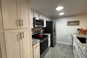 7811 E Parkview Dr, Mesa, AZ 85208 - Photo 9