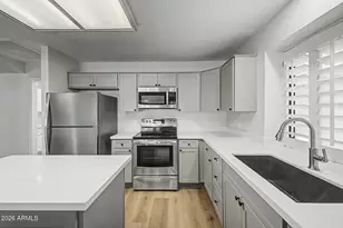 9239 W Oraibi Dr, Peoria, AZ 85382 - Photo 9