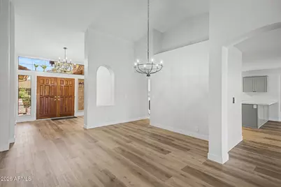 9239 W Oraibi Drive, Peoria, AZ 85382 - Photo 13