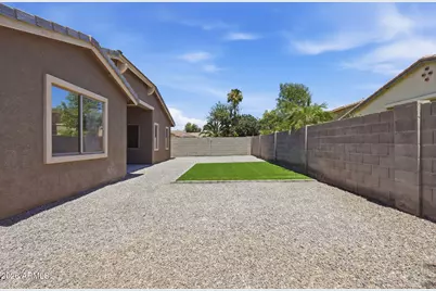8787 W Gardenia Avenue, Glendale, AZ 85305 - Photo 49