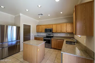 16884 W Rimrock Street, Surprise, AZ 85388 - Photo 7