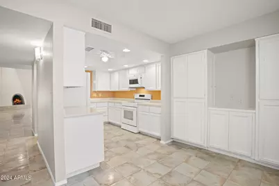 7233 N Via De Lane #SIESTA, Scottsdale, AZ 85258 - Photo 9