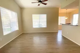 2929 W Yorkshire Dr, Phoenix, AZ 85027 - Photo 3