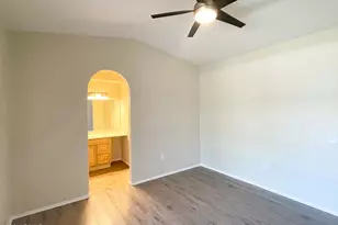 2929 W Yorkshire Dr, Phoenix, AZ 85027 - Photo 13