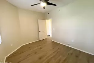 2929 W Yorkshire Dr, Phoenix, AZ 85027 - Photo 21