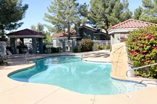 2929 W Yorkshire Dr, Phoenix, AZ 85027 - Photo 27