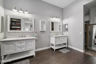 3324 E Osborn Rd, Phoenix, AZ 85018 - Photo 19