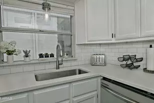 111 S Greenfield Rd, Mesa, AZ 85206 - Photo 11