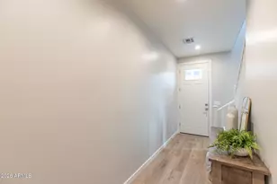 3705 E Flower St, Phoenix, AZ 85018 - Photo 3