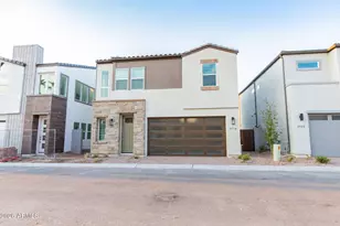 3705 E Flower St, Phoenix, AZ 85018 - Photo 1