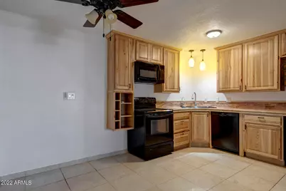 1440 N Idaho Road #Unit 1035, Apache Junction, AZ 85119 - Photo 9