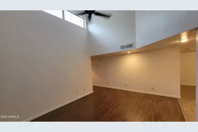 9201 N 47th Drive, Glendale, AZ 85302 - Photo 11