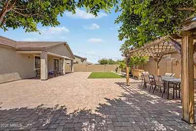21377 W Almeria Road, Buckeye, AZ 85396 - Photo 25