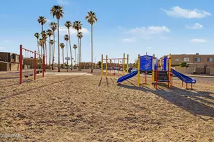 4244 S 46th Pl, Phoenix, AZ 85040 - Photo 19