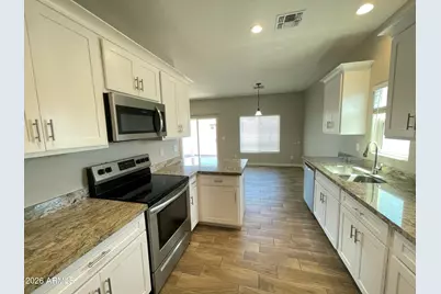 11176 W Cambria Circle, Arizona City, AZ 85123 - Photo 3