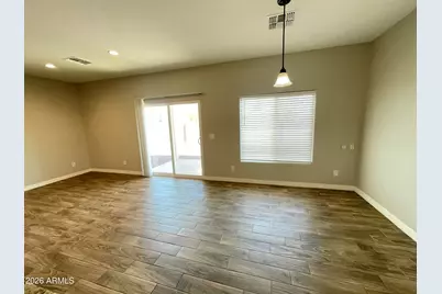 11176 W Cambria Circle, Arizona City, AZ 85123 - Photo 7