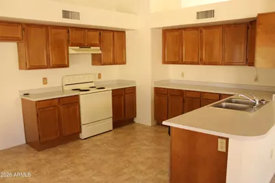 19455 N 34th Street, Phoenix, AZ 85050 - Photo 5