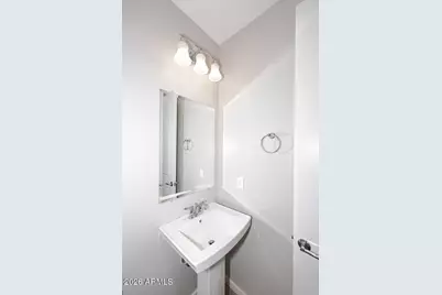 3136 E Tina Drive, Phoenix, AZ 85050 - Photo 15