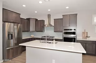 3136 E Tina Dr, Phoenix, AZ 85050 - Photo 11
