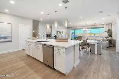 10907 N 156th Drive, Surprise, AZ 85379 - Photo 11