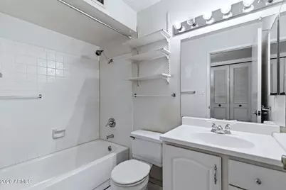 1434 W Kerry Lane, Phoenix, AZ 85027 - Photo 19