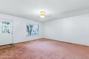 1434 W Kerry Ln, Phoenix, AZ 85027 - Photo 3