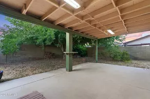 1434 W Kerry Ln, Phoenix, AZ 85027 - Photo 23