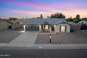 1434 W Kerry Ln, Phoenix, AZ 85027 - Photo 1