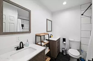 1720 W Sunnyslope Ln, Phoenix, AZ 85021 - Photo 35