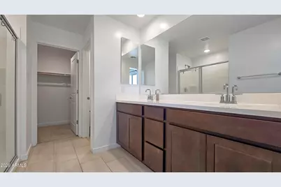 3349 S 179th Drive, Goodyear, AZ 85338 - Photo 15