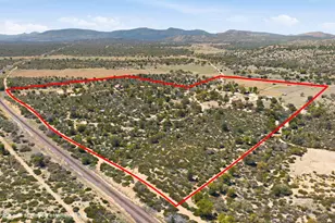 10262 W Tough Country Trail, Skull Valley, AZ 86338 - Photo 7