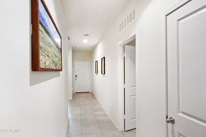 18570 W Desert Hollow Drive, Wittmann, AZ 85361 - Photo 19