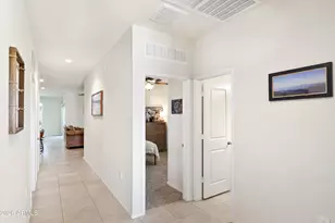 18570 W Desert Holw Dr, Wittmann, AZ 85361 - Photo 17